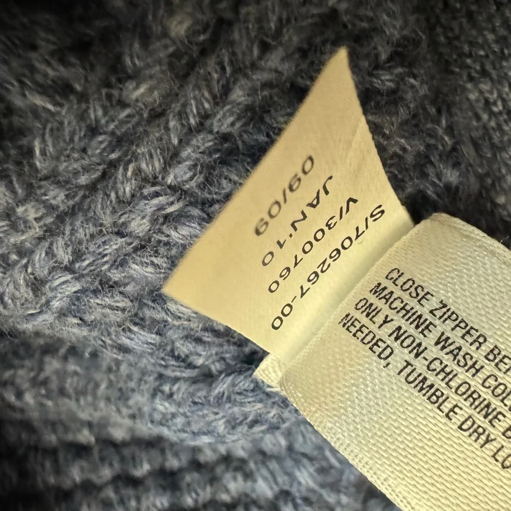 GAP Baby Blue Cable Knit Zip Hoodie Sweater 3-6 Months Classic Neutral Cozy